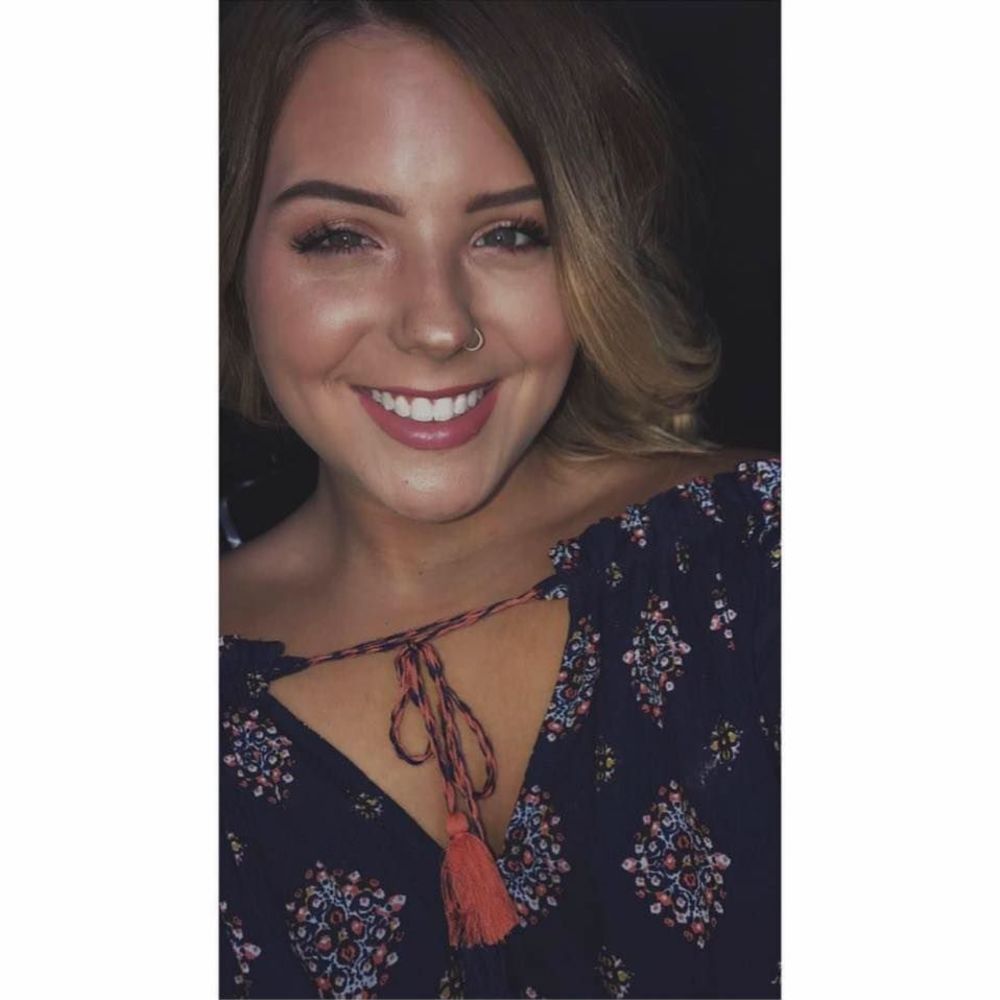 Meet your Posher, Kenzie